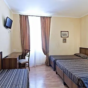 https://hotel-cisterna.it-romehotels.com