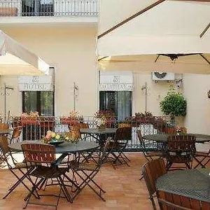 https://hotel-agathae.catania-hotels.net